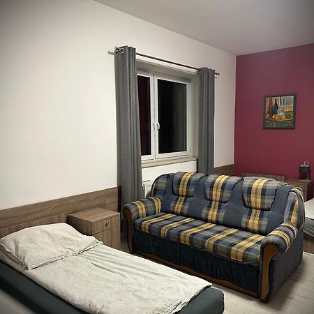 Hostel Sportowa Płońsk Εξωτερικό φωτογραφία