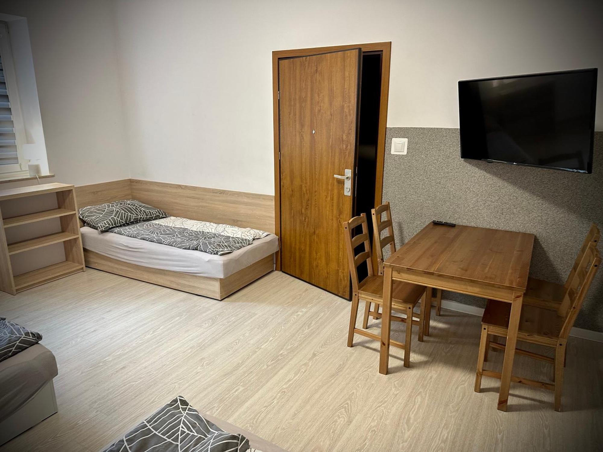 Hostel Sportowa Płońsk Εξωτερικό φωτογραφία